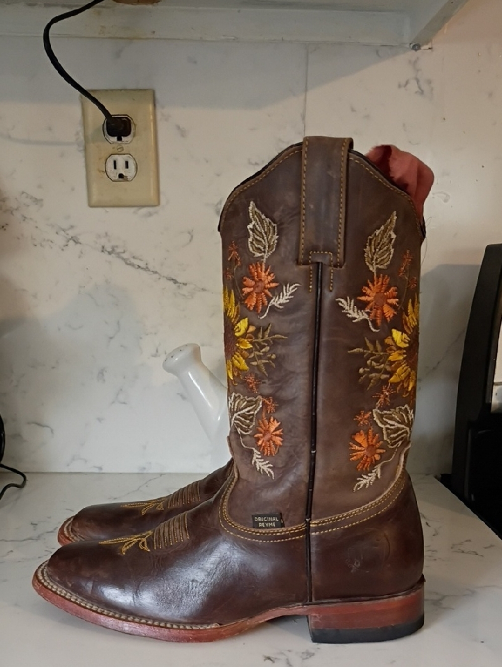 Original Reyme Brown Embroidered Leather Western Boots